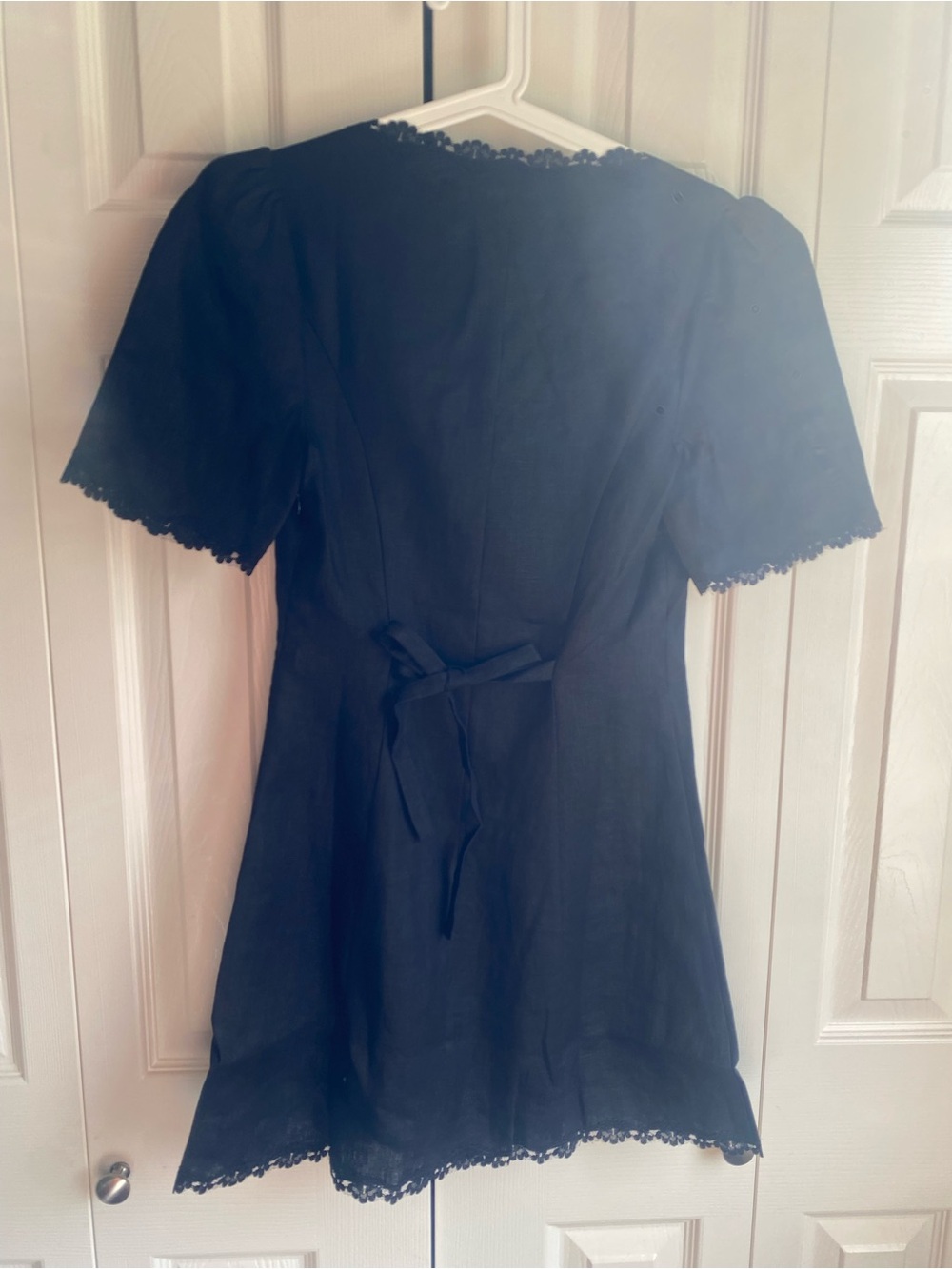 NEW Reformation Anabella Black Puff-Sleeve Button Front Mini Dress Size 4 - Picture 7 of 10